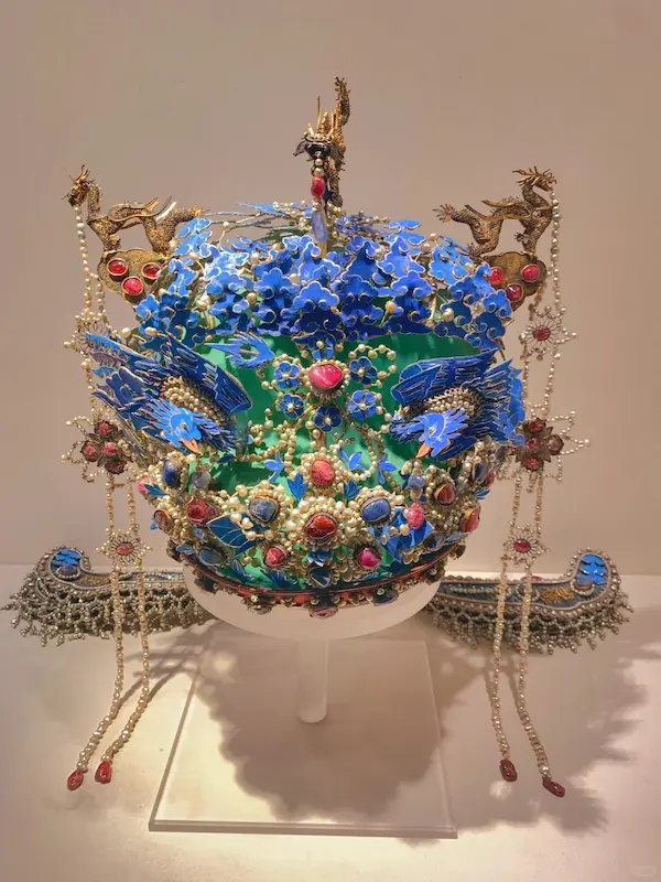 The Empress's Phoenix Crown in the Treasure Hall