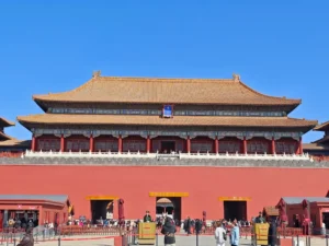 故宫博物院，蓝天，游客