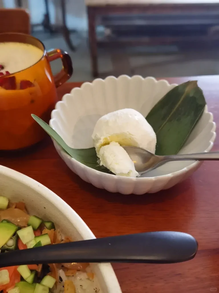 Food at Woye Oii Vegan Restaurant