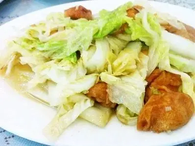 Braised Gluten with Cabbage