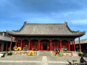 Hong'en Temple