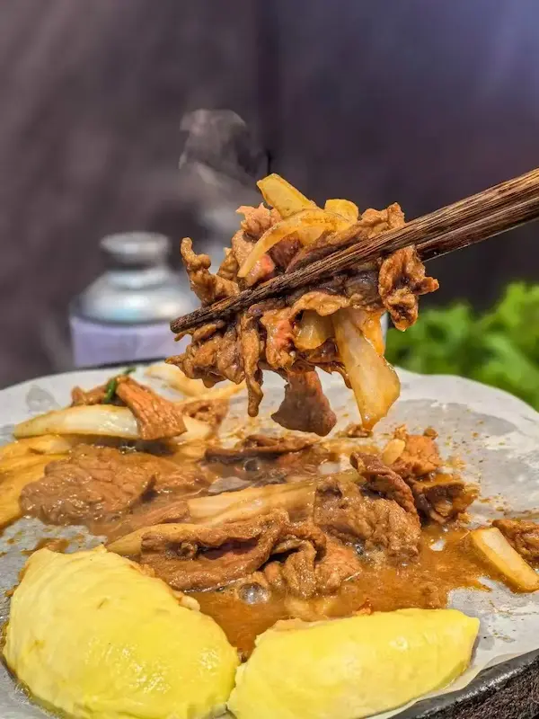 Grilled meat that has already been cooked